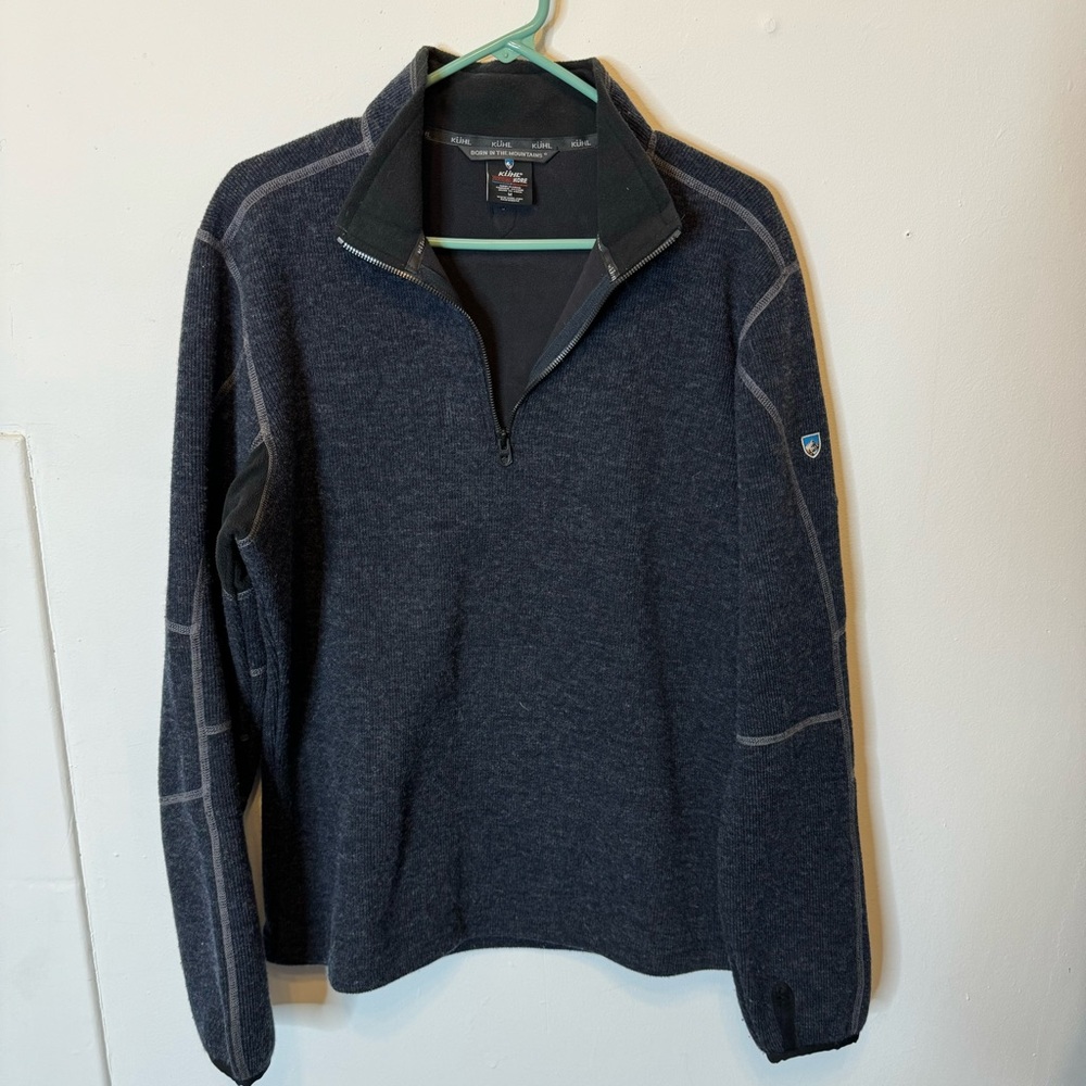 Kuhl Men’s Navy Sweater size L